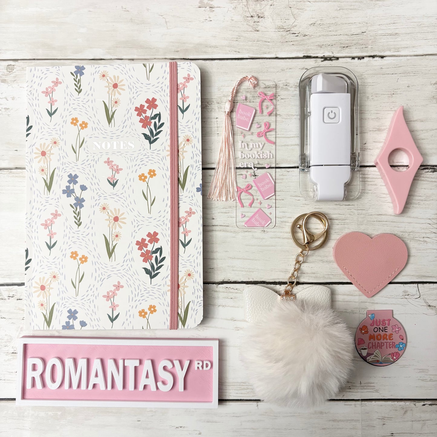 Romantasy in Pink