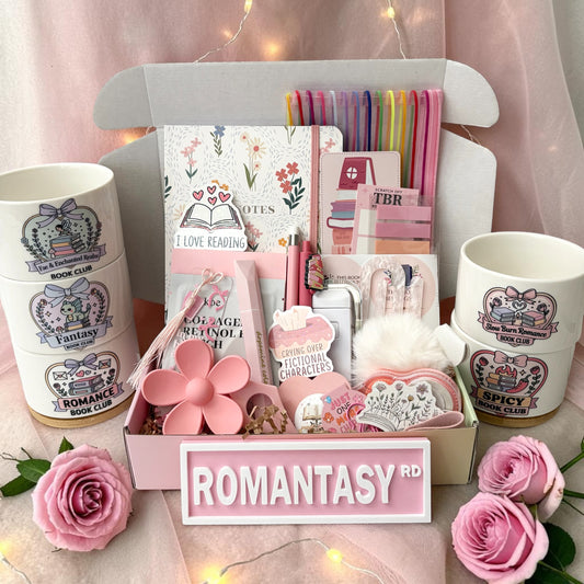 Romantasy in Pink