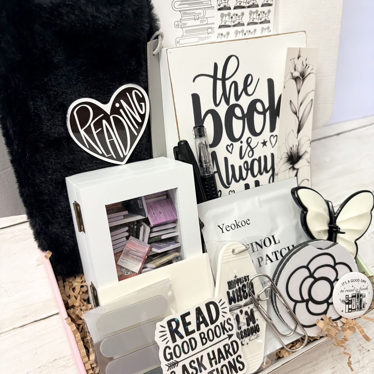 Bookish Mystery Bundle